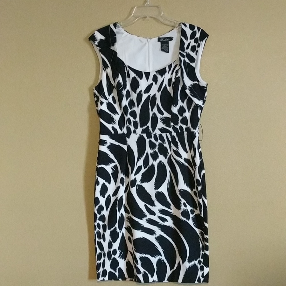 Black print dress sz 6